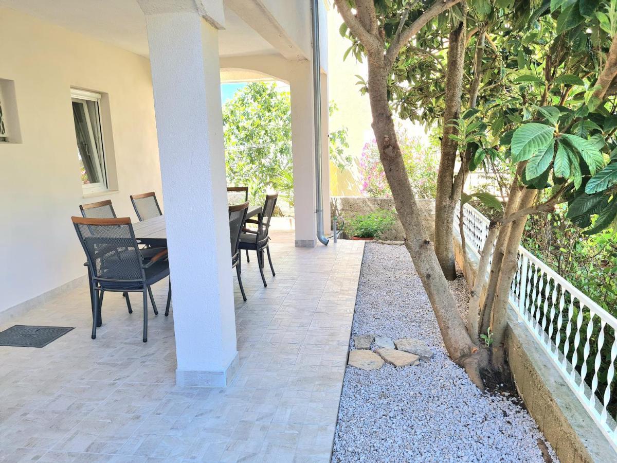 Apartment Ivana Brodarica  Ngoại thất bức ảnh